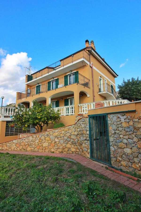A Carubba Du Bungiurnu Villa Борджо Вереци Екстериор снимка